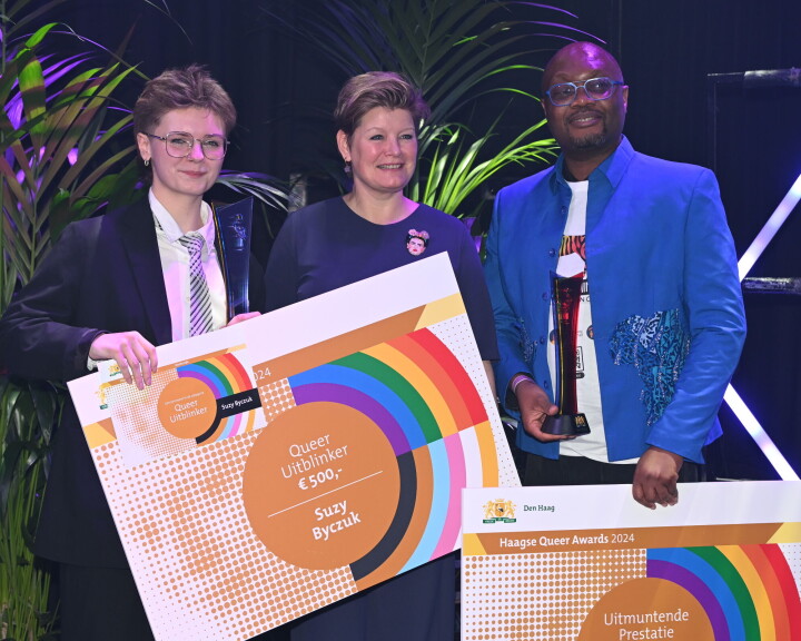 vlnr: Suzy Byczuk, Marielle Vavier en Jean Bernard Maweja. Op de foto van links naar rechts: Suzy Byczuk, Marielle Vavier en Jean Bernard Maweja.