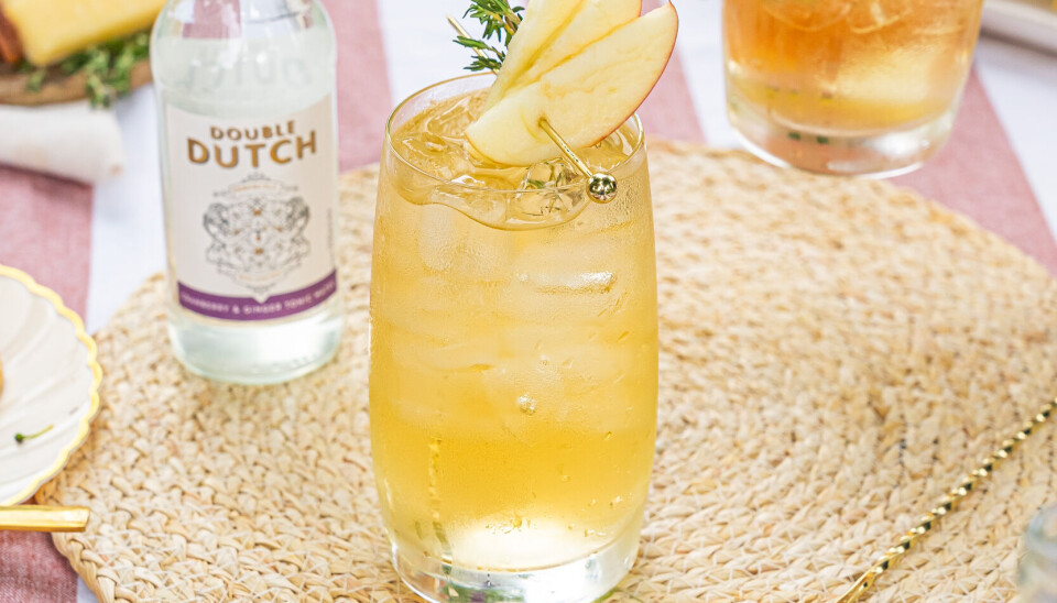 Barbara’s Rhubarb Bar-mocktail.