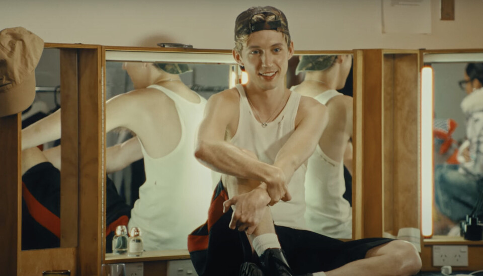 Video: waar loopt Troye Sivan warm voor op Grindr? Troye Sivan
