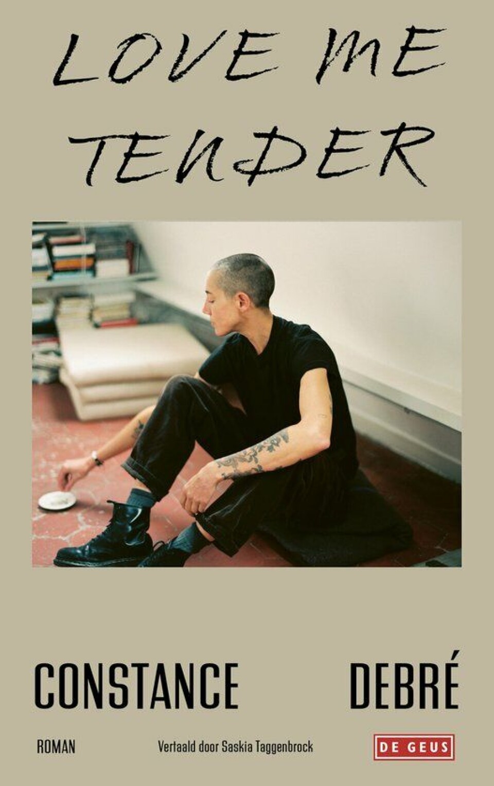 Boekcover voor Love me tender van Constance Debré