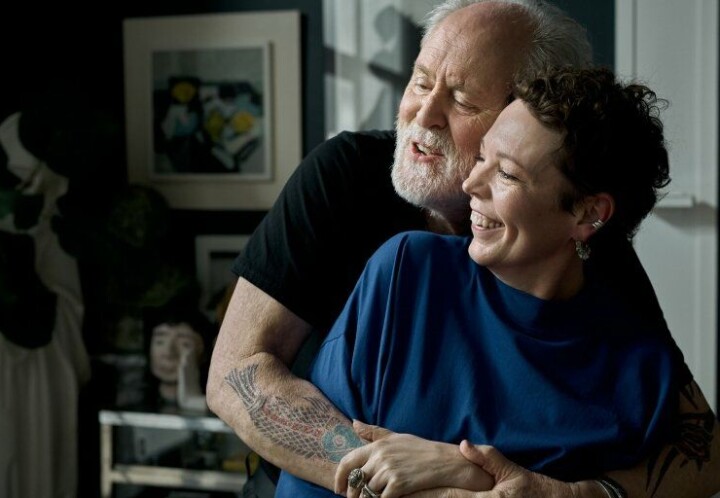 In de film Jimpa speelt Olivia Coleman een regisseur die haar homoseksuele vader in Amsterdam bezoekt Jimpa