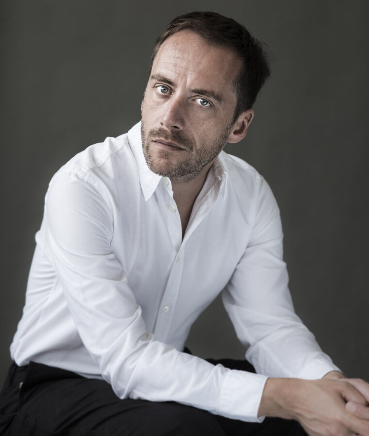 Eelco Smits: “Als acteur is het goed om ongrijpbaar te zijn” Portret van Eelco Smits