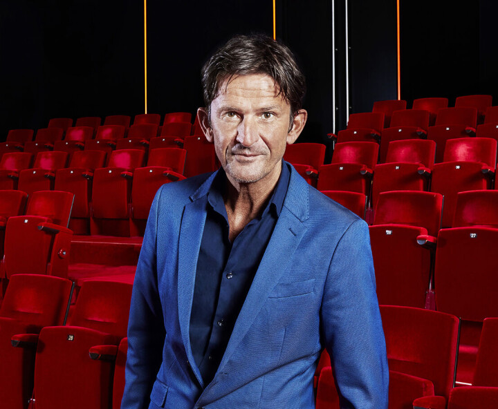 Songfestivalcommentator Cornald Maas over zijn eerste keer in een gaybar