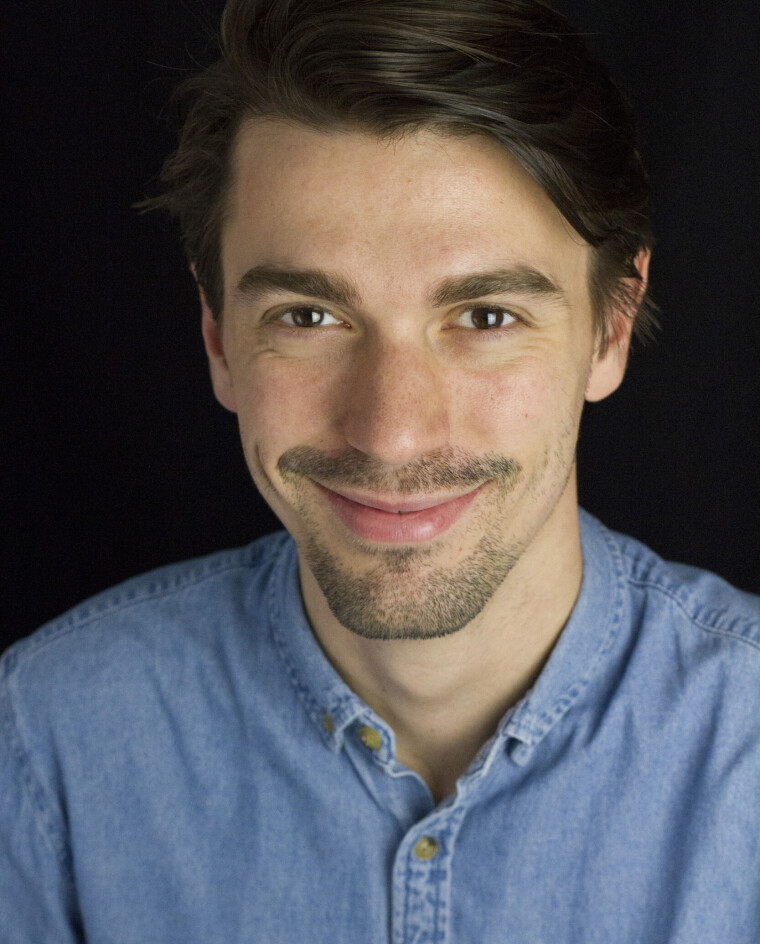 Acteur Tim Teunissen over zijn eerste keer in een gaybar