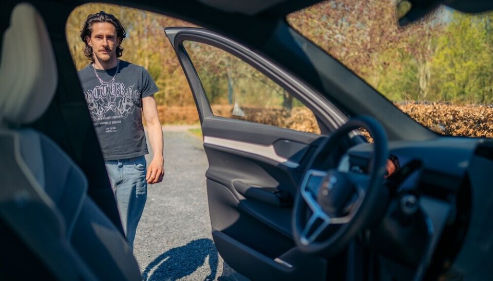 Tim van Erp stapt ondanks zijn rijangst achter het stuur en ontdekt hoe ...