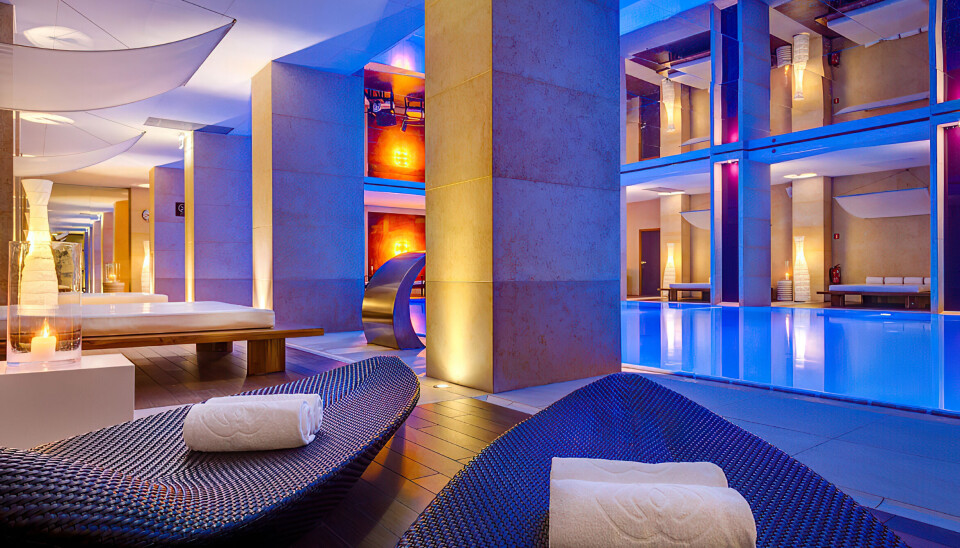 Binnenbad van Sofitel
Warsaw Victoria. Binnenbad van Sofitel Warsaw Victoria.