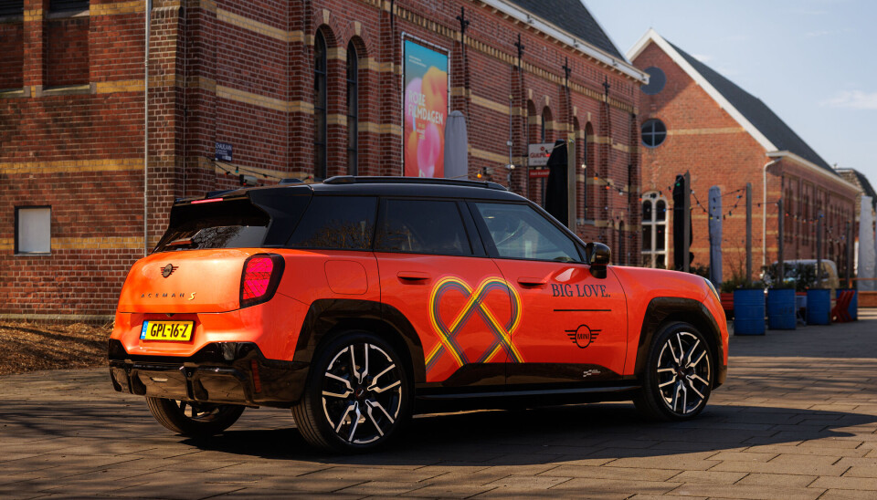 Compact, krachtig én elektrisch: dit is de nieuwste MINI Mini voor het Ketelhuis in Amsterdam
