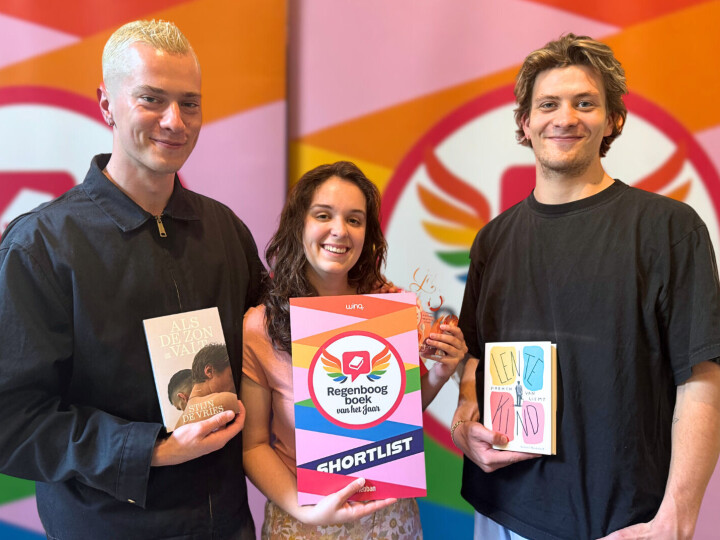 Drie daverende debuten: dit is de shortlist voor het Regenboogboek van het Jaar 2025 Stijn de Vries, Audrey Adelin en Harmen van Liemt.