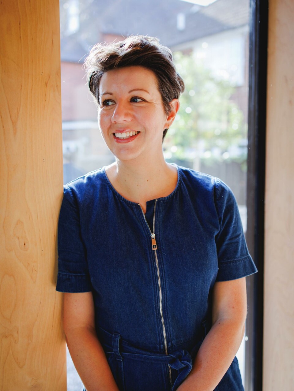 Claire Lynch