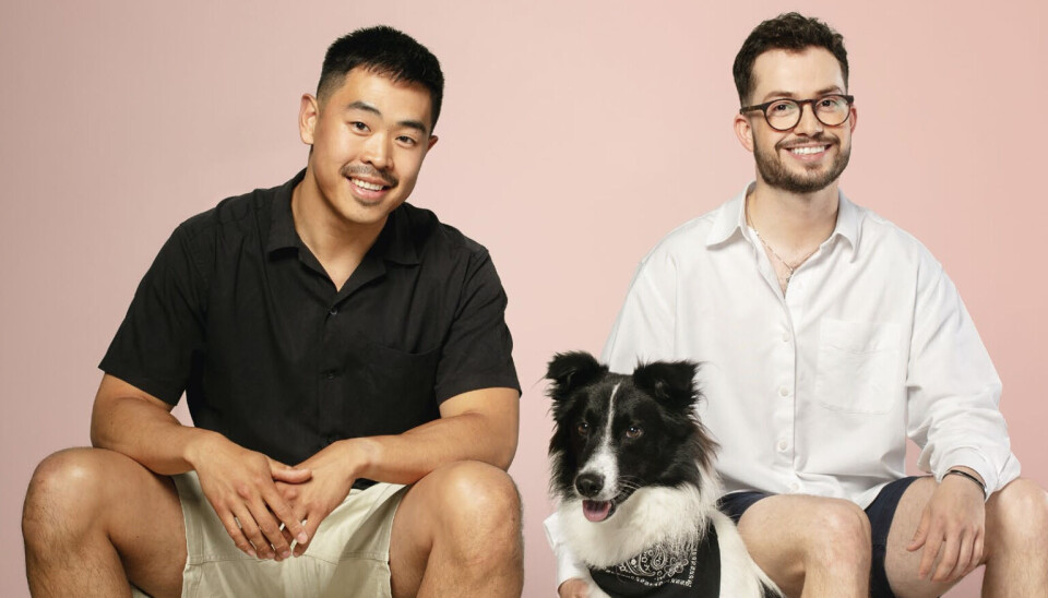 Ivo en Blake met hun hond Odin.