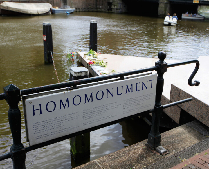 Vier het leven: herdenken én het leven vieren bij het Homomonument in Amsterdam Homomonument Amsterdam