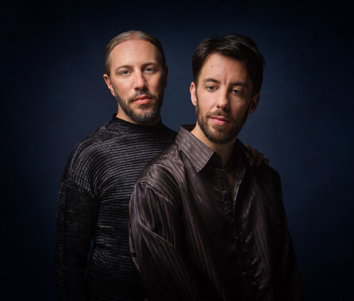 Maurits de Bruijn en Randy Vermeulen. Maurits de Bruijn Randy Vermeulen Winq Media Award 2025 En niemand bleef onaangeraakt podcast