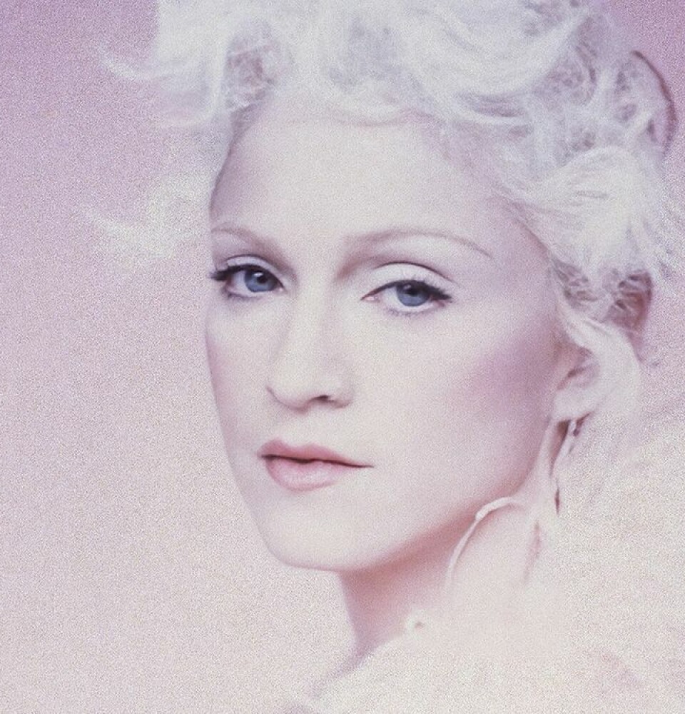 Luister naar Madonna’s nooit eerder uitgebrachte onbekende track uit 1994: ‘Right on Time’